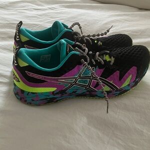 ASICS Gel Noosa Tri Size 9
